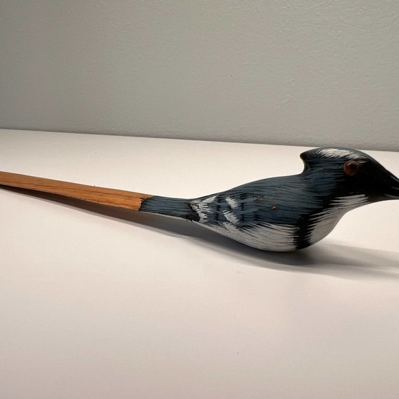 Vintage Hand Carved & Painted Wood Blue Jay Bird Letter Opener - Picture 6 of 7